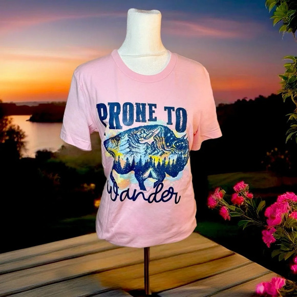 “Prone to Wander” Boho Western Bull Cotton T shirt Women’s Pink Crew Neck - Picture 3 of 8